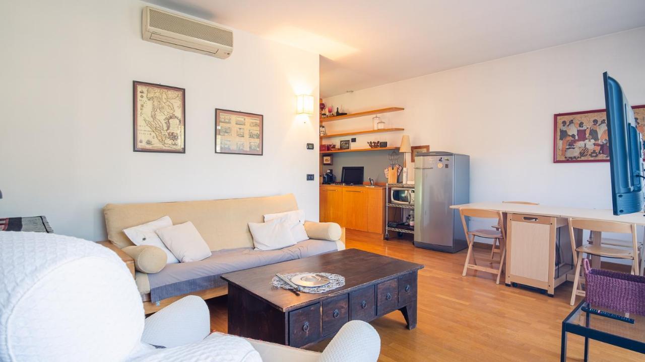سيرمِيوني The Zodiac Apartment - Italian Homing المظهر الخارجي الصورة